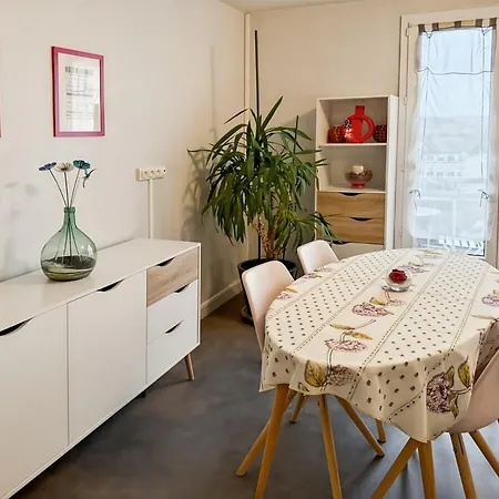T3 - Vue Degagee - Parking Apartman *