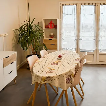 T3 - Vue Degagee - Parking *